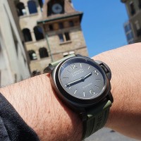 Panerai PAM02121